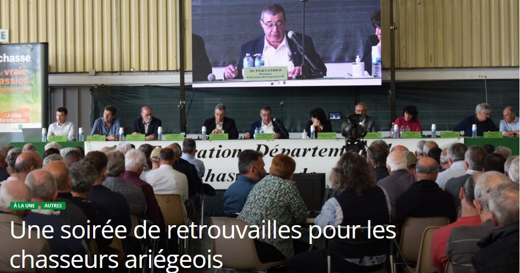 A.G. de la FDC09 à Saint Girons: chasseurs et élus au rendez-vous.