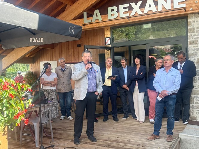Prades: inauguration de la maison de la chasse
