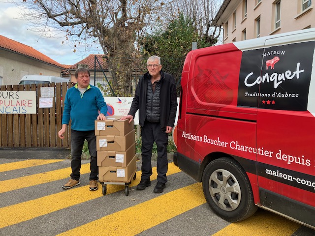 Les chasseurs de l'Aubrac donnent au secours populaire