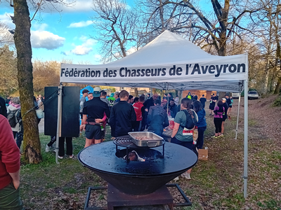 Des huîtres et du gibier sur le causse.