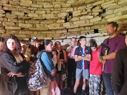 Le collège Saint Joseph de Villefranche-de-Rouergue en visite à Salles-Courbaties