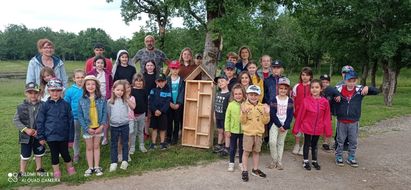 L’école de Sainte-Marie de Pont-de-Salars en visite à la Gachoune. 
