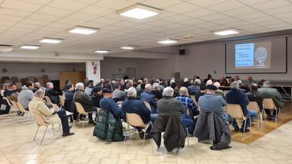 Les chasseurs en réunion de pays à Estaing