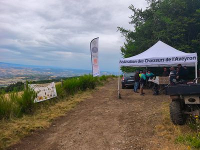 Les chasseurs ravitaillent les sportifs vézinois